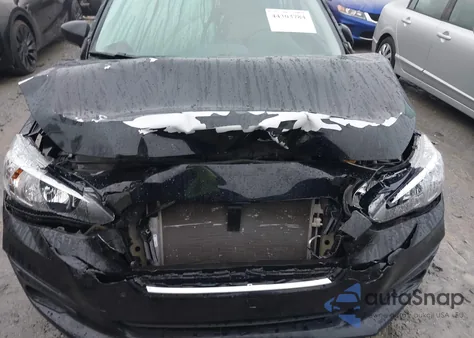 2018 Subaru Impreza 2.0I z USA, uszkodzony, nr VIN 4S3GTAA61J3746181